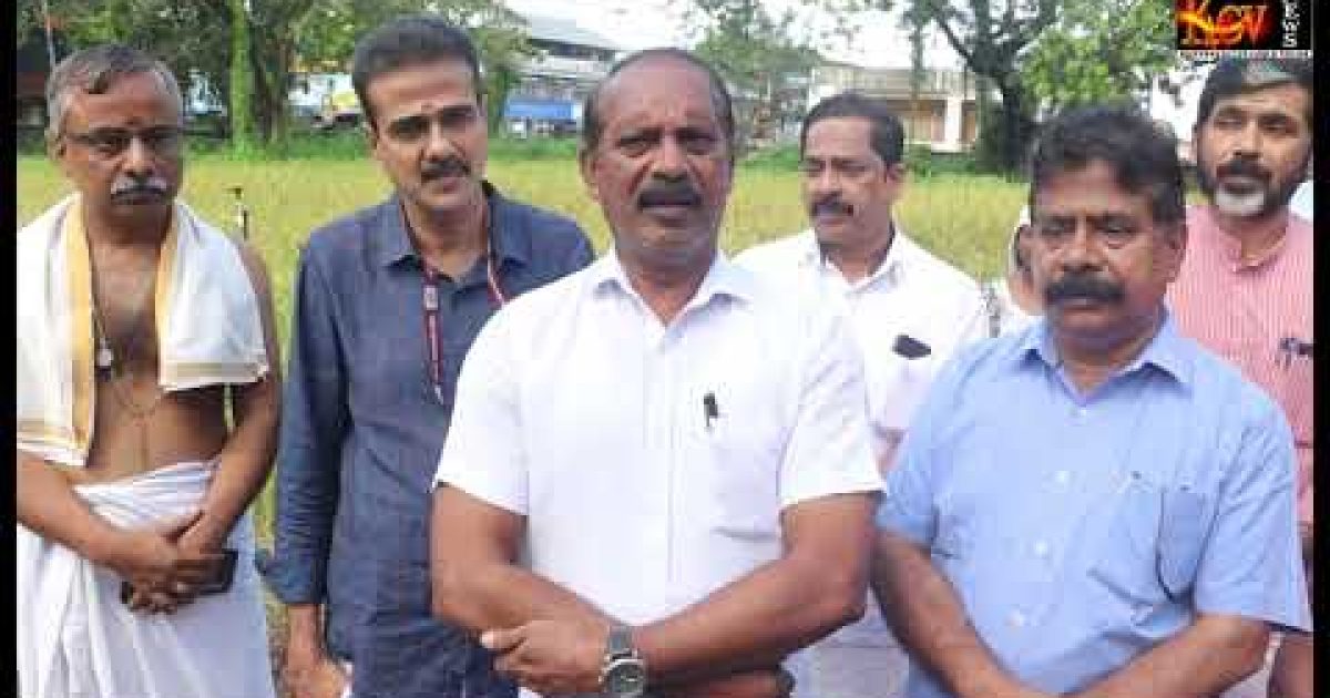 കരനെൽ കൃഷി വിളവെടുപ്പ്